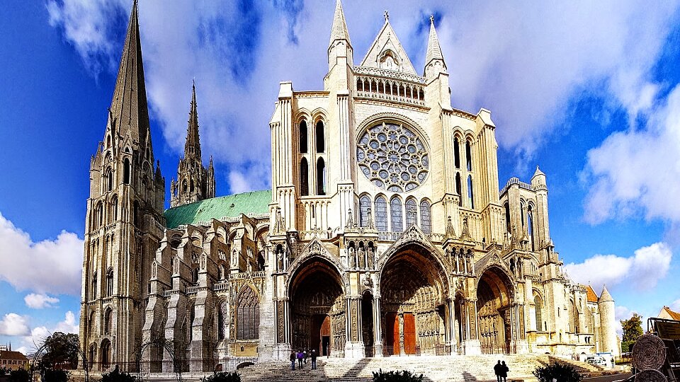 chartres cathedral france
