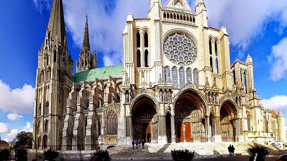 chartres cathedral france