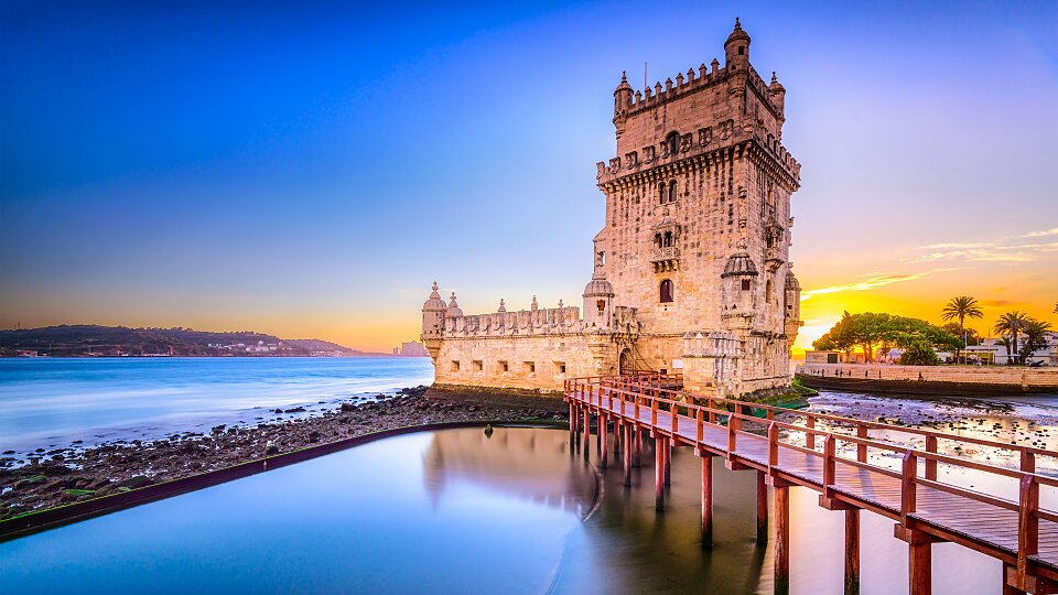 lisbon portugal tower