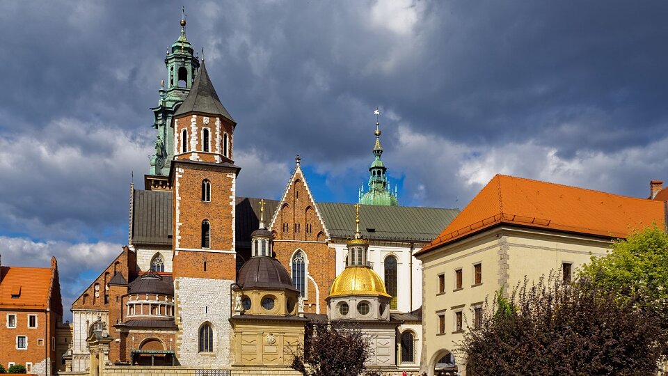 wawel hill cathedral poland